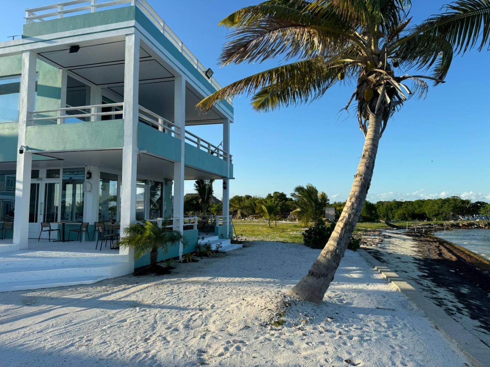 Island Magic Villas Caye Caulker Exterior photo